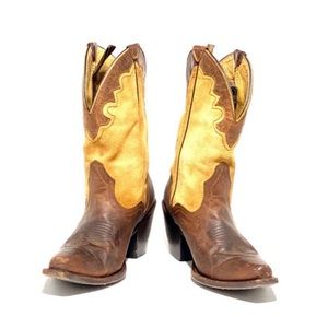 JB DILLION- 2 toned Snip toe boots